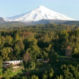 hotel antumalal: o luxo de dormir com vista para o vulcão villarrica, no chile (fotos)
