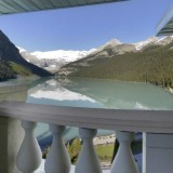 the fairmont chateau lake louise: um paraíso no canadá com as vistas mais bonitas do mundo (fotos) 