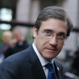 passos e seguro debatem alternativas ao chumbo do tribunal constitucional