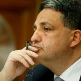 médicos vão passar a trabalhar 40 horas por semana em 2013