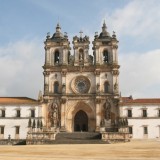 mosteiro de alcobaça pode receber hotel