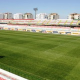 Benfica quer comprar instalações do Estrela da Amadora 