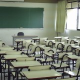 Mais de dois mil alunos desistiram da universidade este ano