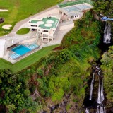 Casas de sonho: Uma mansão com heliporto, piscina olímpica e slide no Havai (fotos)