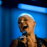 Mariza arrenda casa de luxo em Luanda por sete mil euros