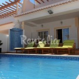 Casas de fim de semana: Desfrutar do sol do Algarve em Armação de Pêra (fotos) 