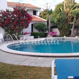 Casas de fim de semana: Descanso, piscina e praia em Sesimbra (fotos) 