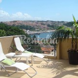 Casas de fim de semana: Contemplar o Porto num estúdio com vistas deslumbrantes para o Douro (fotos) 