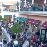  Campera Outlet Shopping, no Carregado, é um dos 9 centros à venda