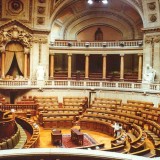 IMI: 5.000 cidadãos pedem hoje no Parlamento uma taxa única de 0,2%