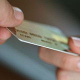 Deco Alerta: É seguro contratar um cartão de crédito para baixar o spread do crédito à habitação?