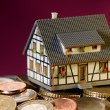 Crédito à habitação: bancos animam-se e financiam compra de casa ao ritmo de 2011