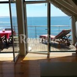 Casas de fim de semana: Abraçar o mar numa moderna “casinha” em Peniche (fotos)