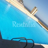 Casas de fim de semana: “Miniférias” com vista para o mar em Sesimbra (fotos)