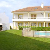 Casas de fim de semana: Escapadela com vista para o mar no coração da região Oeste (fotos)