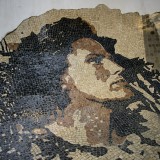 Obra com rosto de Amália Rodrigues encontra-se em Alfama (Fotos: DMC/CML).