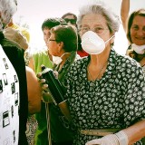 Arte urbana: estas avós têm mesmo muita lata 