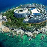 A transformação de uma centenária fortaleza num resort de luxo