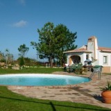 Esta espetacular casa está localizada em Sintra e custa 1.250.000 euros.