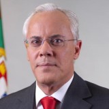 Vistos gold: Miguel Macedo acusado de quatro crimes, mas há mais 20 arguidos (16 pessoas e quatro empresas) 