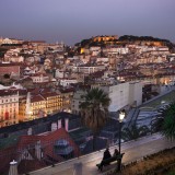 Para arrendar casa em Lisboa é preciso gastar 90% do salário