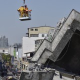 Construtor detido após derrocada de edifício com sismo em Taiwan