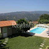 Casas de fim de semana: Refúgio de campo com vista para a serra em Sever do Vouga 