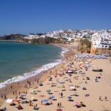 IMI: casas de férias, imóveis arrendados e desocupados vão pagar imposto mais alto