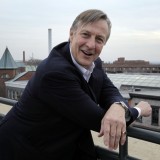 Anthony Lanier, dono do EastBanc, no seu escritório em Washington D.C (EUA) - fotografia do The Washington Post