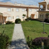 Este T2 com 93 m2 está situado em Lagos e vai a leilão por um valor de saída de 128.000 euros.