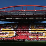 Casa com vista para o estádio de futebol rival? A Century 21 paga o IMI