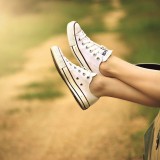 Deco Alerta: posso conduzir de chinelos ou dá multa?