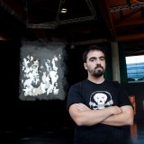 Arte urbana: Saramago esculpido por Vhils numa universidade de Madrid