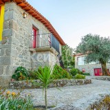 Casas de fim de semana: Refúgio de pedra com vista para a serra em Arcos de Valdevez 