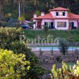 Casas de fim de semana: Escapadela com piscina e vista para a montanha em Penafiel 
