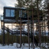 Tree Hotel: Dormir entre as copas das árvores e rodeado de neve