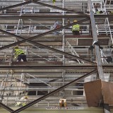Encomendas na construção dispararam 63% no quarto trimestre de 2016