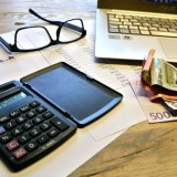 Vais comprar casa? Há um simulador que promete ajudar-te a poupar no crédito à habitação 