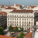 Le Consulat: Dormir rodeado de arte no coração de Lisboa 