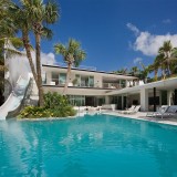 Casas de sonho: Nesta mansão em Miami podes ir para a piscina de escorrega...