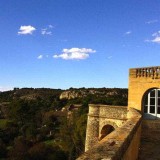 Este castelo milenar pode ser teu... por 15 milhões de euros