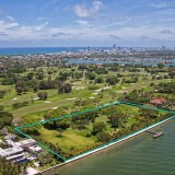 Este é o terreno que Julio Iglesias quer vender em Miami por 130 milhões de euros