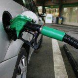 Maior produtor de petróleo do mundo quer duplicar preço da gasolina