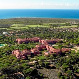 Portugueses estão a comprar casas de luxo na Quinta da Marinha 