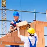 Setor da construção está a crescer acima do previsto