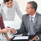 What are the contracts for rent like in Portugal?