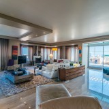 Comprar casas de luxo, uma moda que veio para ficar...