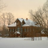 Uma casa de madeira com muita história