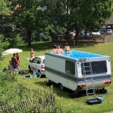 Uma piscina que se move...