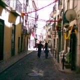 CML vai proibir novas unidades de AL em Alfama, Mouraria e Castelo